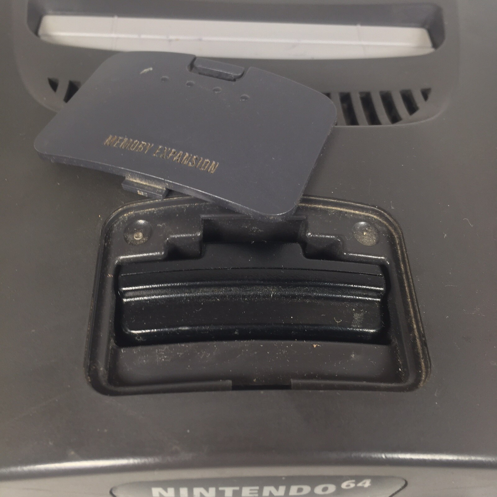 N64 Nintendo 64 Video Game System w Jumper Pack, Power Cord Console Tested B