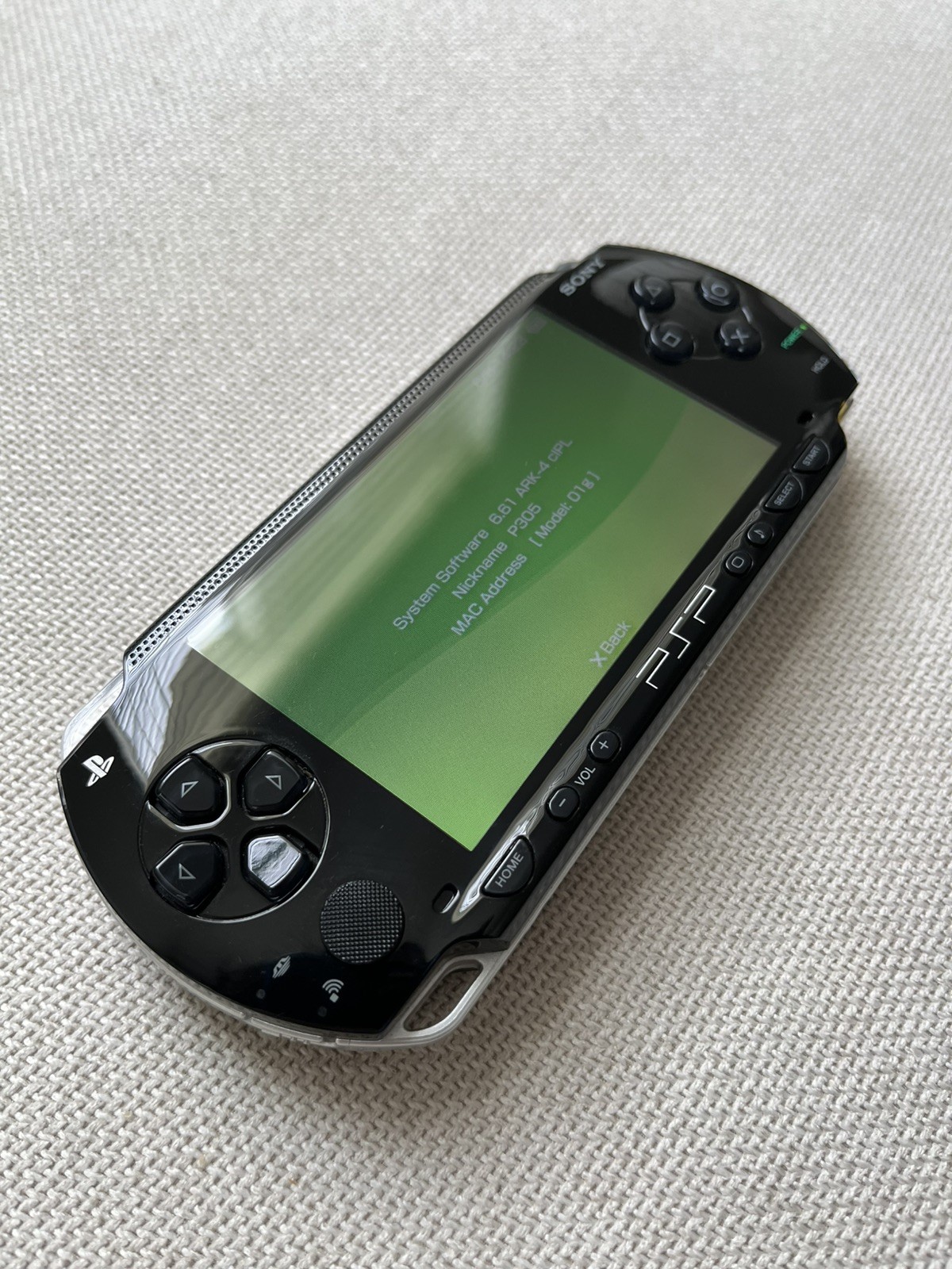 Sony PSP-1000 | CFW | Charger, Case, 64gb MicroSD, 50 games included (Tested)