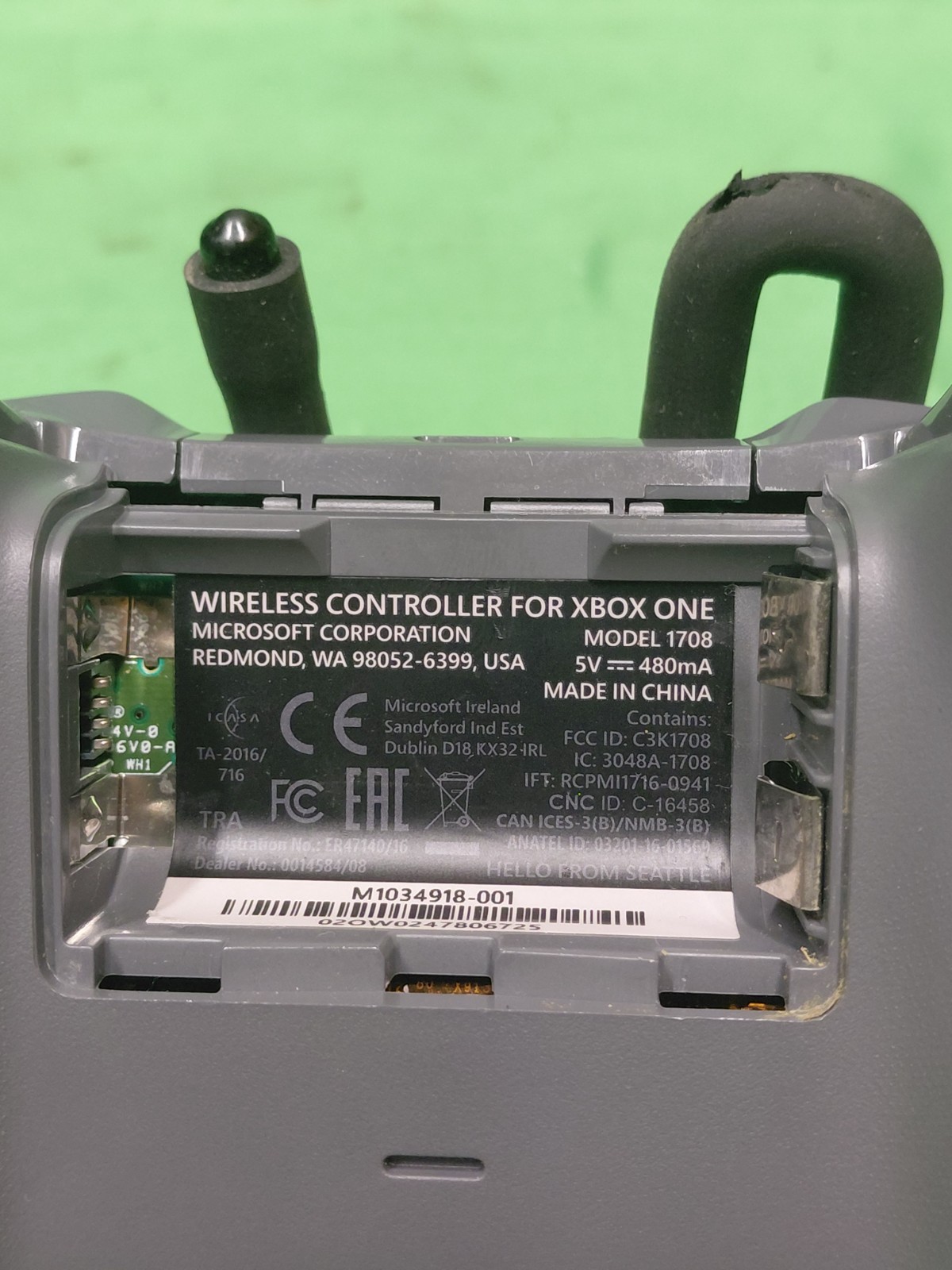 Microsoft Xbox One X 1TB Console Model 1787 Bundle w/ Controller & Game Tested