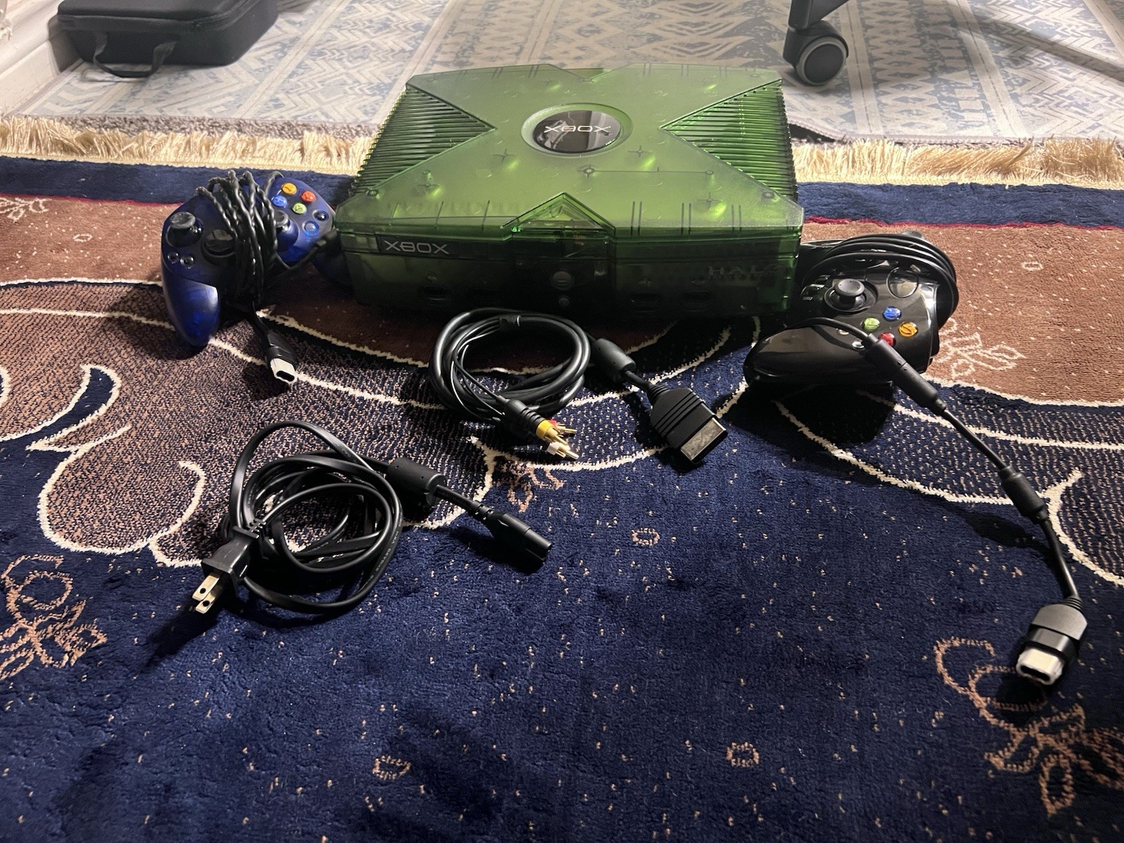 Microsoft Xbox Console Halo Special Edition Green Controllers Cables, TESTED !!!