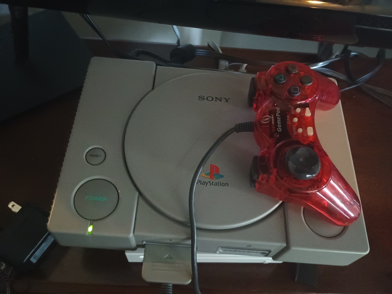 Sony PlayStation Launch Edition Gray Console (SCPH-9001) With Game & Controller