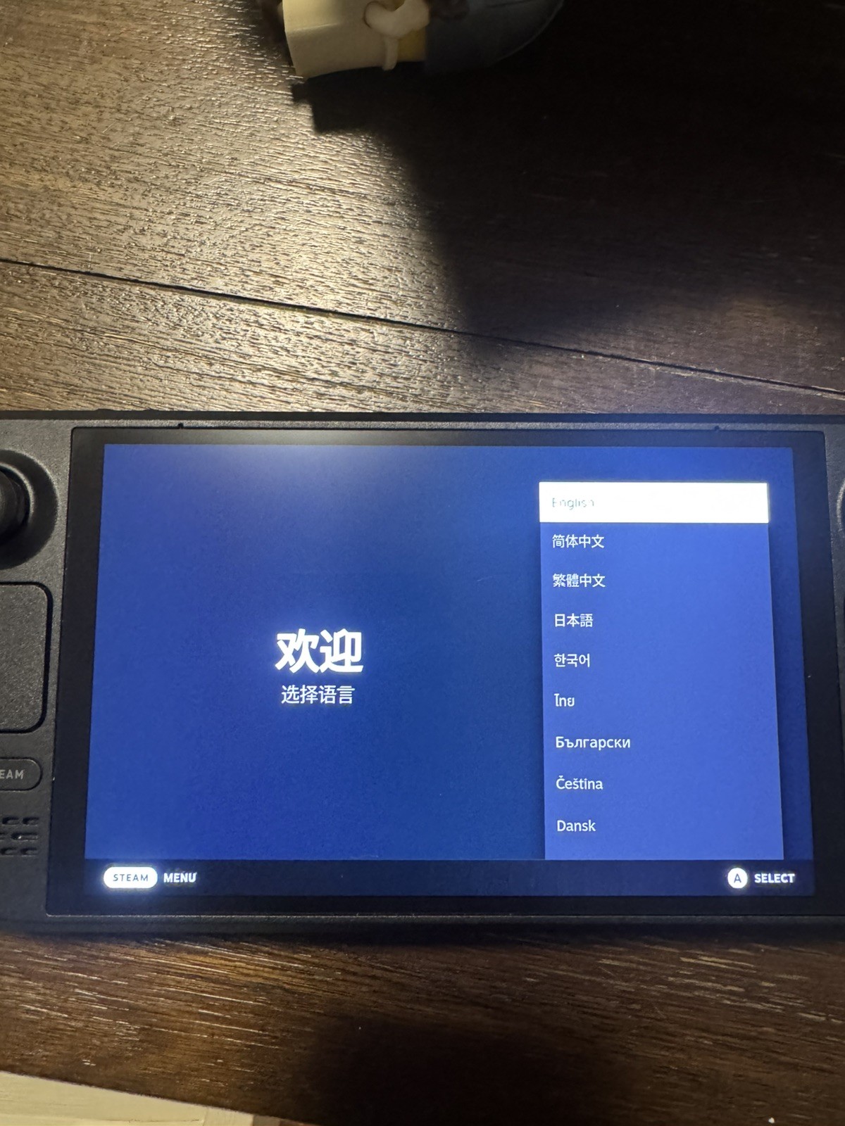 Steam Deck OLED 512g With Case. 512g microSD included. NO CHARGER.