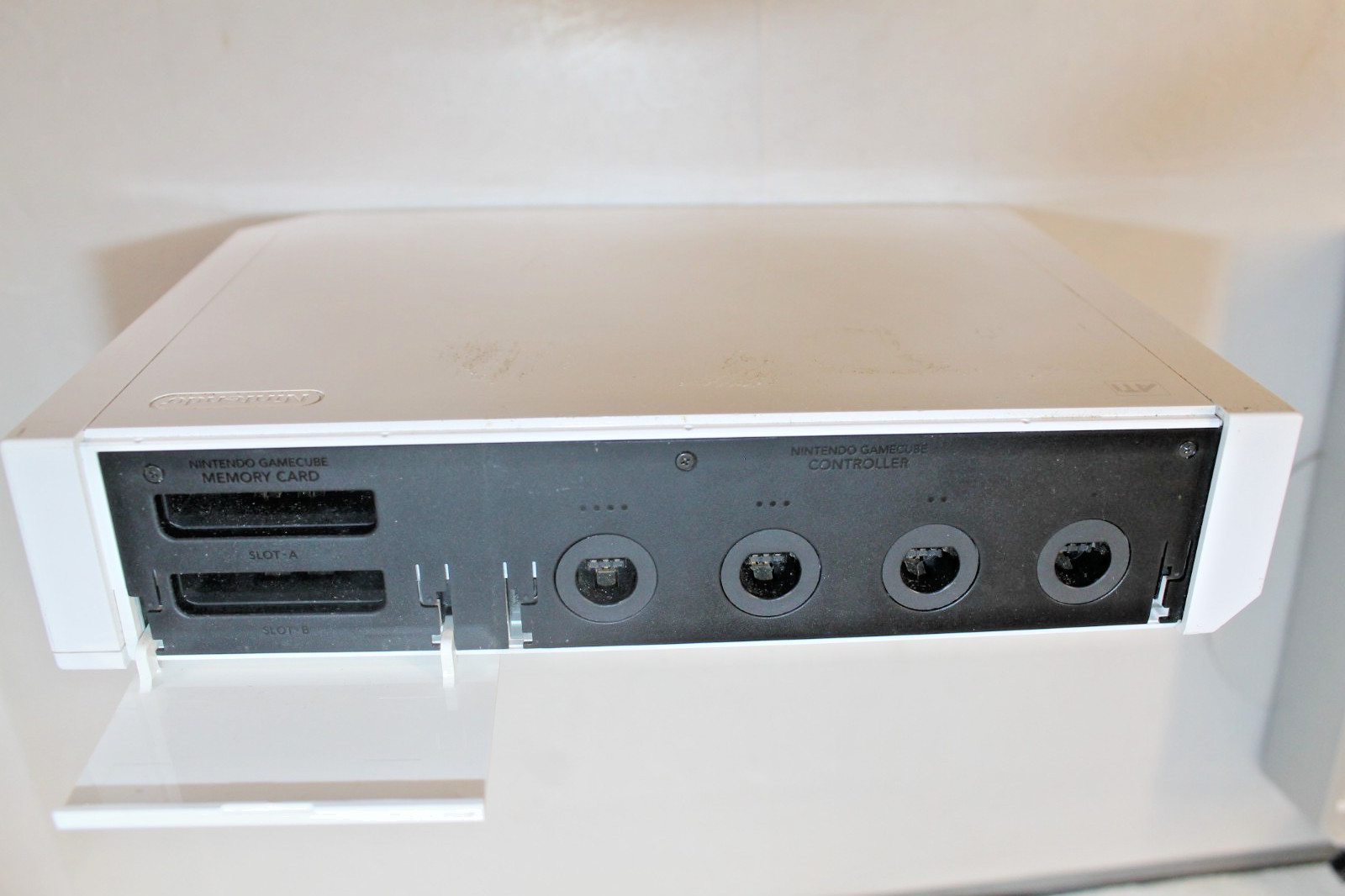 Nintendo Wii RVL-001 512 MB Home Console – White