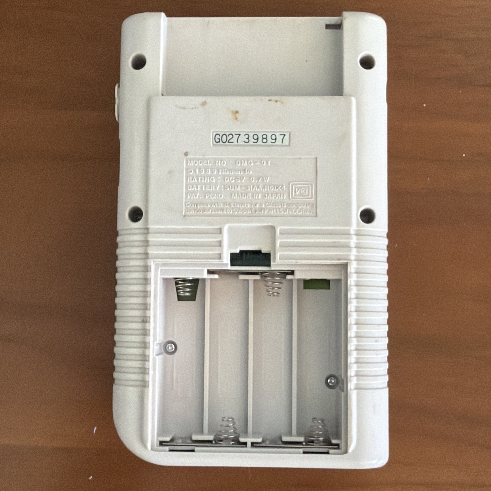 Original Nintendo Gameboy Console.