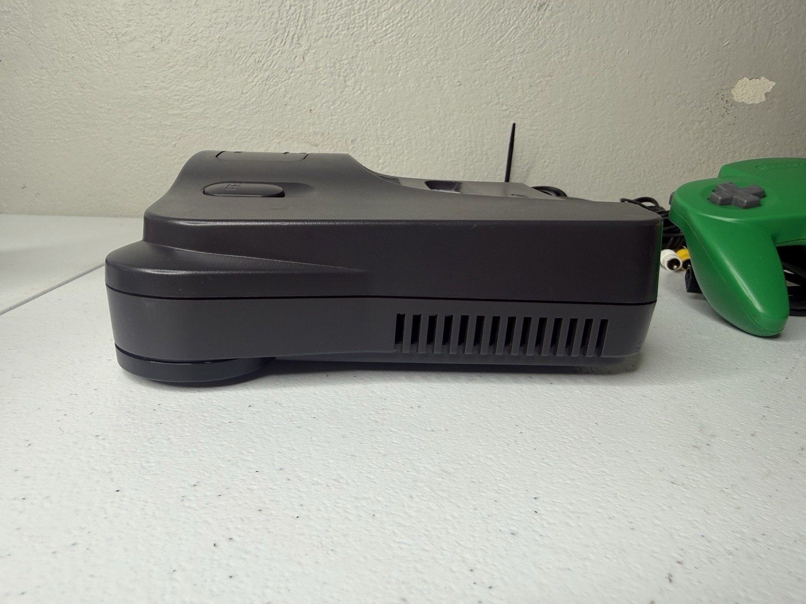 Nintendo 64 Home Console – Black With OEM Controller And Memory Card Tested