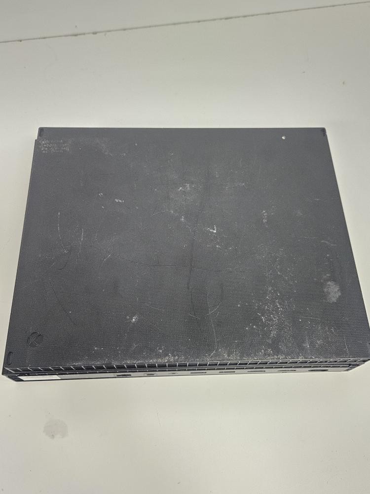 MICROSOFT XBOX ONE X – CONSOLE – 1TB – 1787 (P17030994)