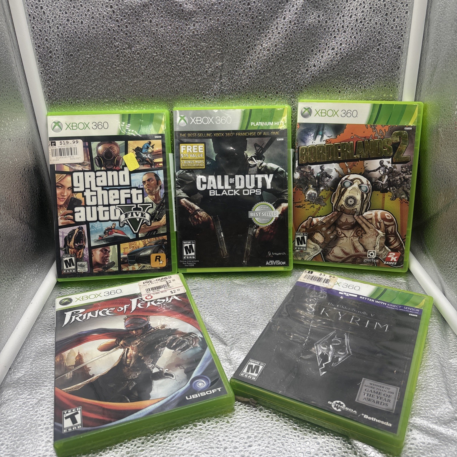 Xbox 360 l 60GB Console Bundle w Games + Controllers+ component HD AV cable