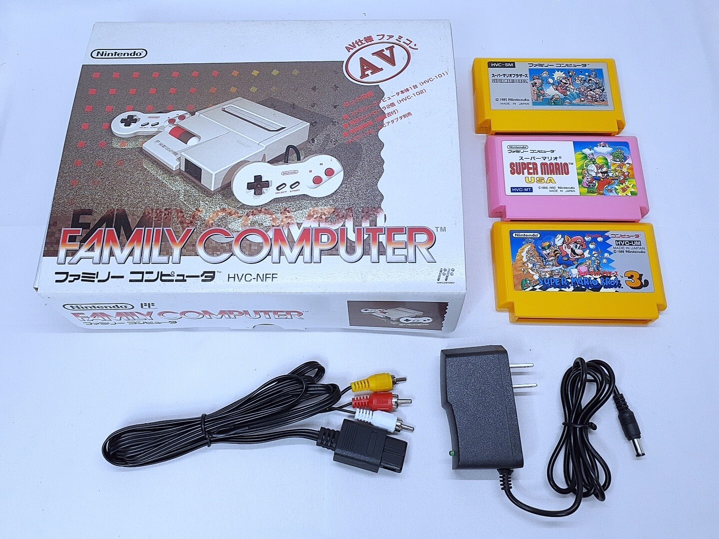 Nintendo AV Famicom Box Console +Super Mario 1,2,3 set New Famicom NTSC-J Tested
