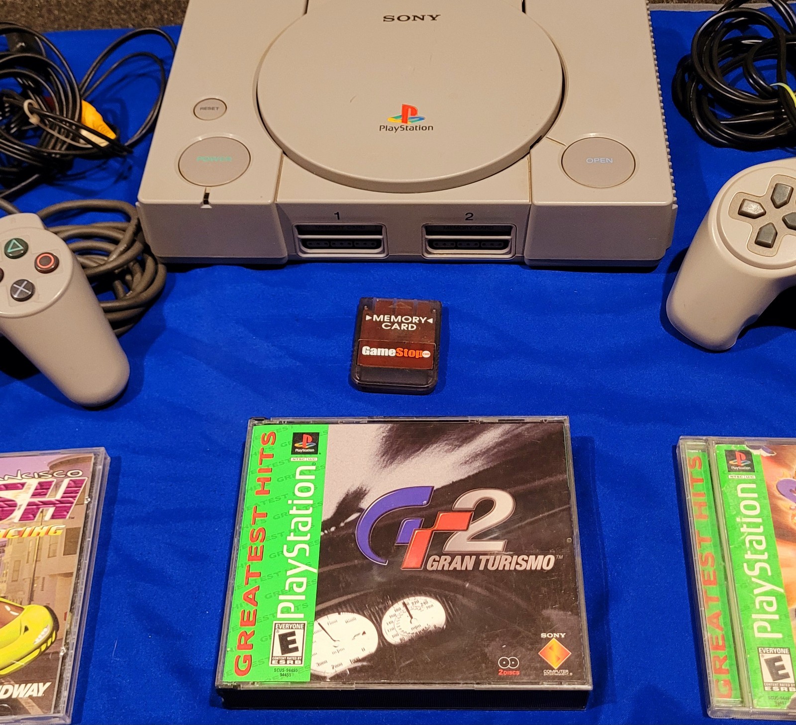 Sony PlayStation 1 Game Console – Gray bundle w/3 games and two controllers One