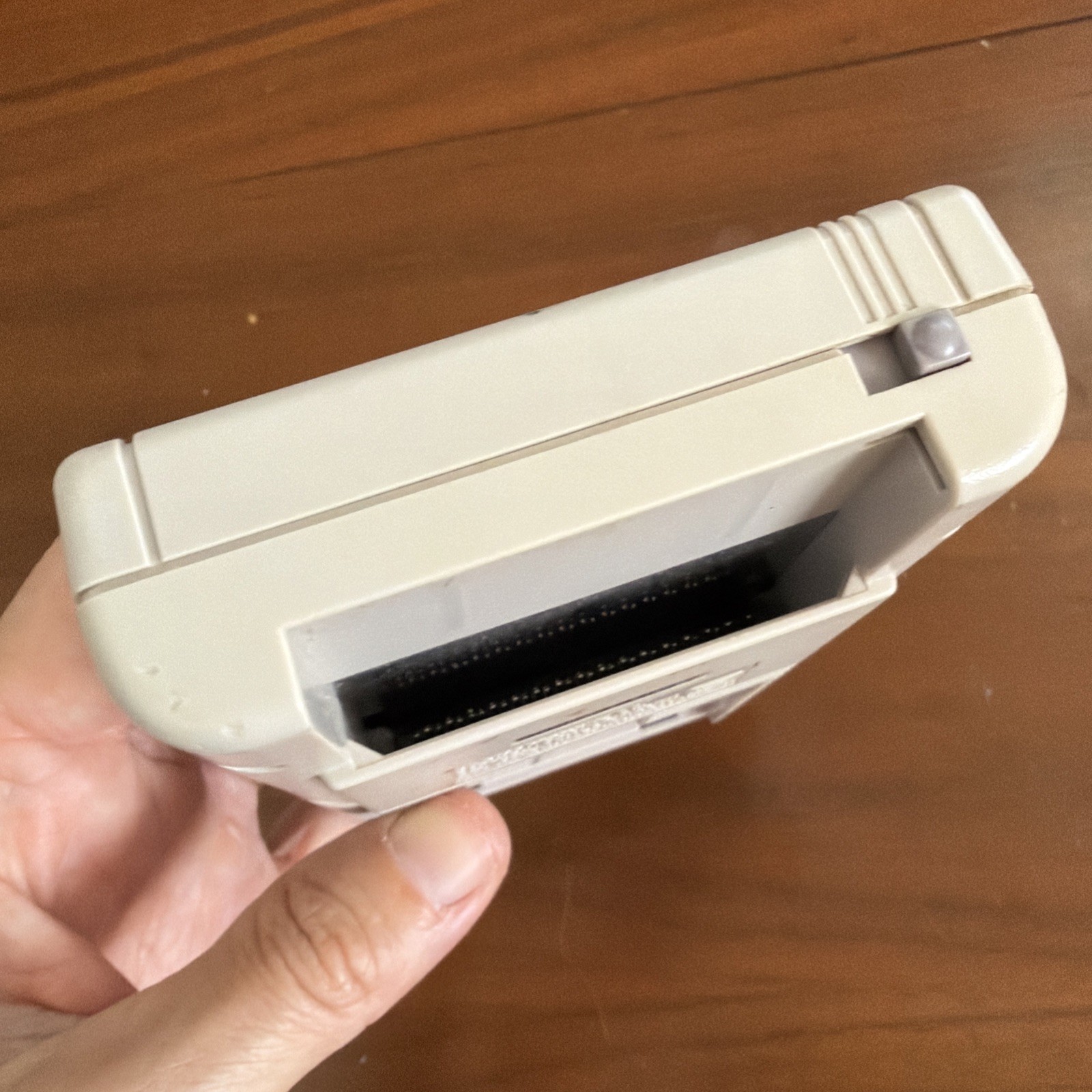 Original Nintendo Gameboy Console.