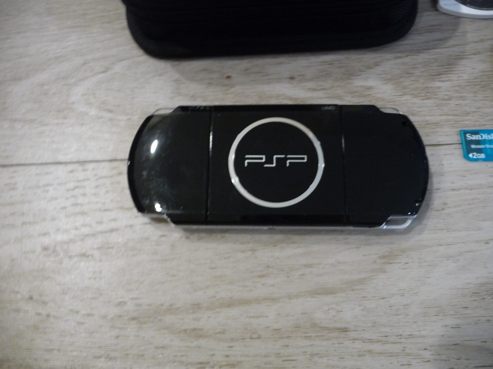 Sony Playstation Portable PSP-3001 With case and 3 games ,No battery or charger