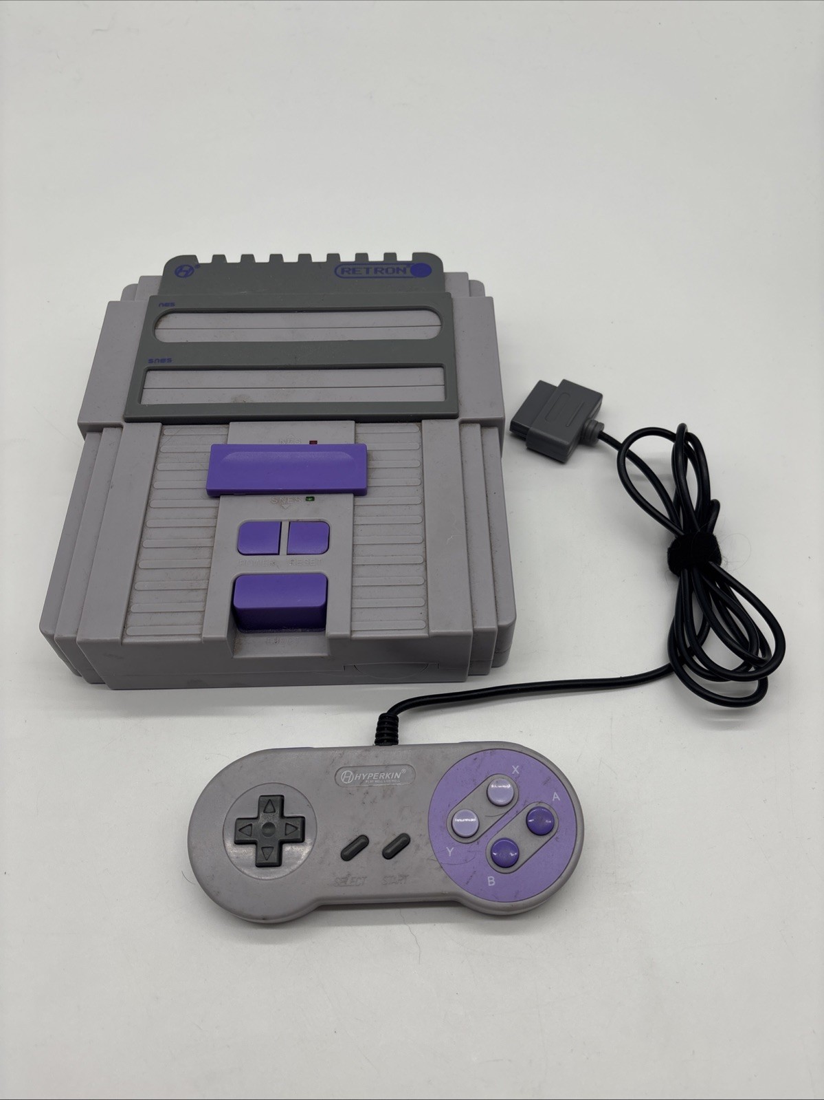 Hyperkin Retron 2 Two-in-One Gaming System – Nintendo – NES/SNES
