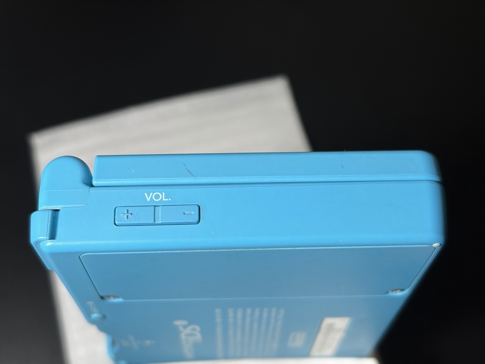 Nintendo DSi Handheld Game Console Blue Complete In Box Very Good