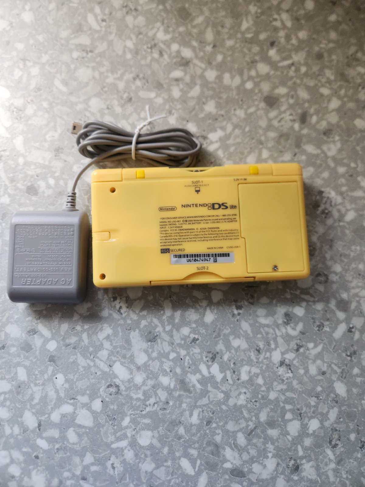 Nintendo DS Lite Pokémon Edition 4MB Yellow Handheld System