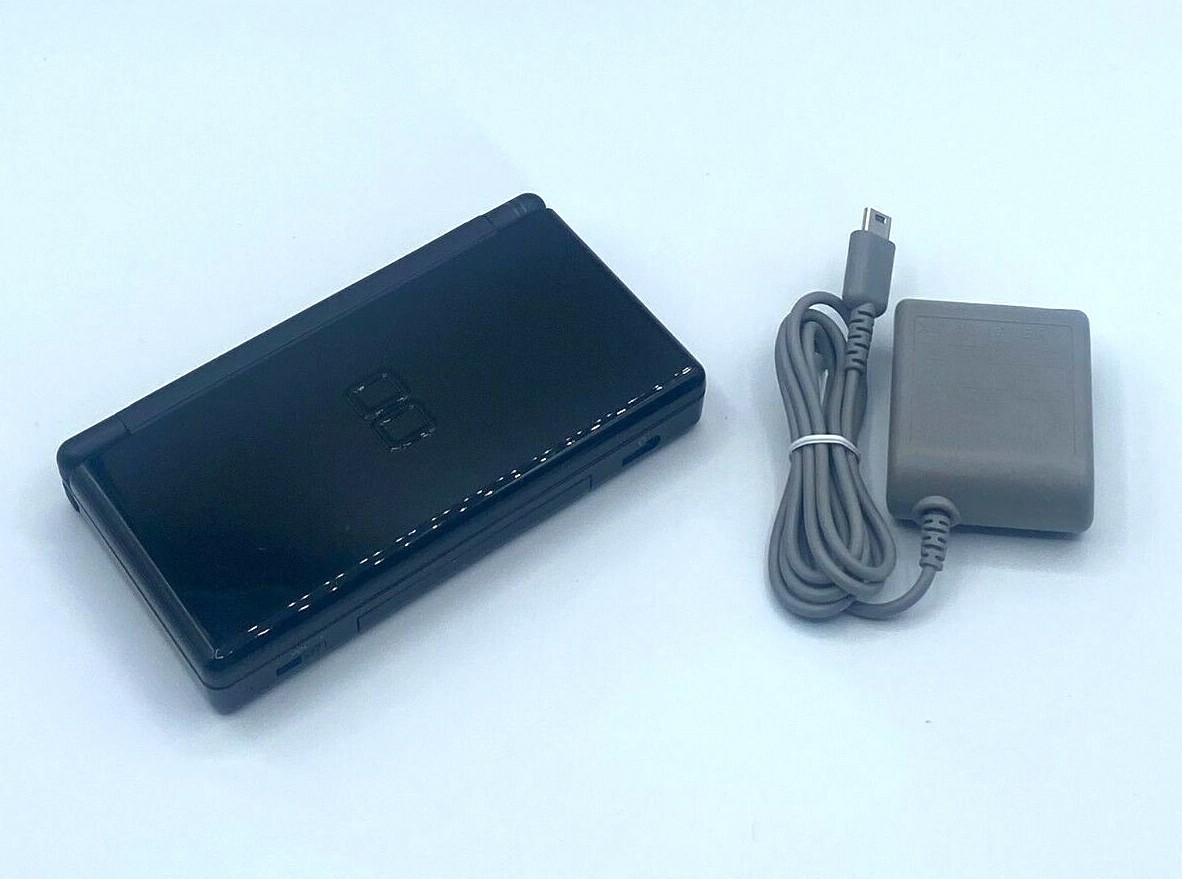 Nintendo DS Lite Authentic DSL Console Handheld YELLOWED SCREENS DSL Handheld