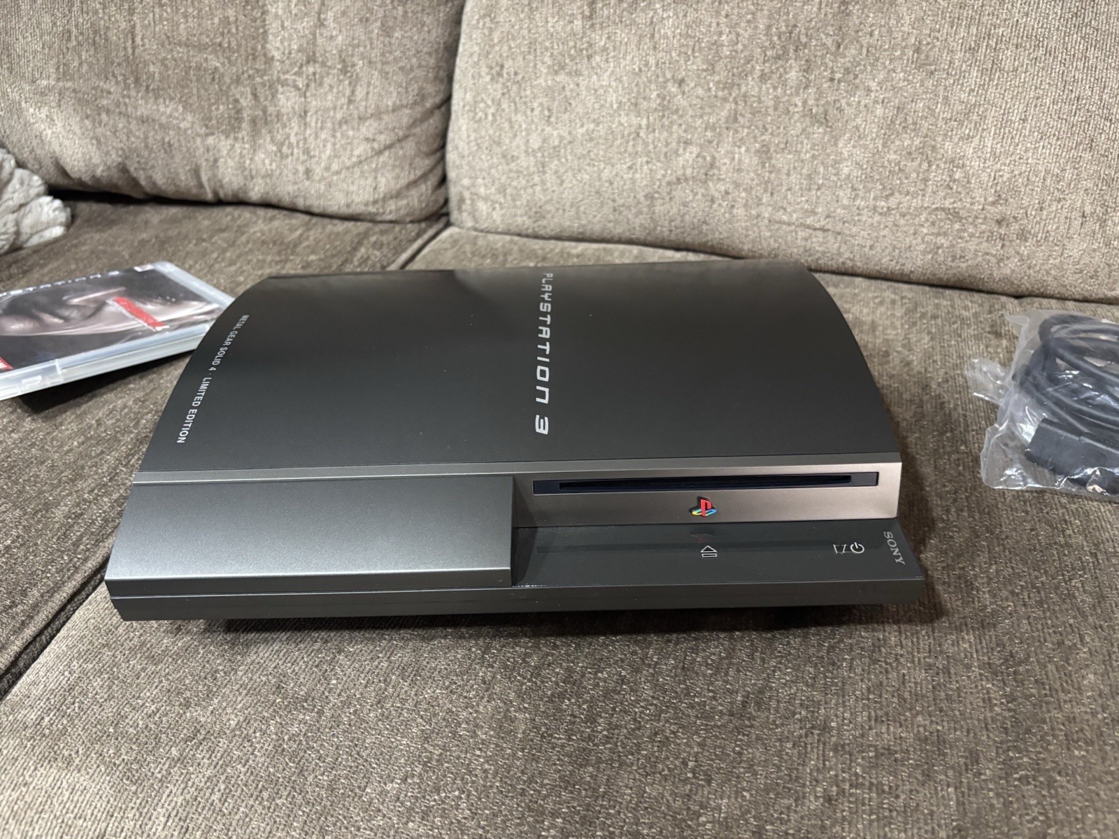 RARE Metal Gear Solid 4 PS3 Console Gunmetal Gray Konami Exclusive Limited Boxed