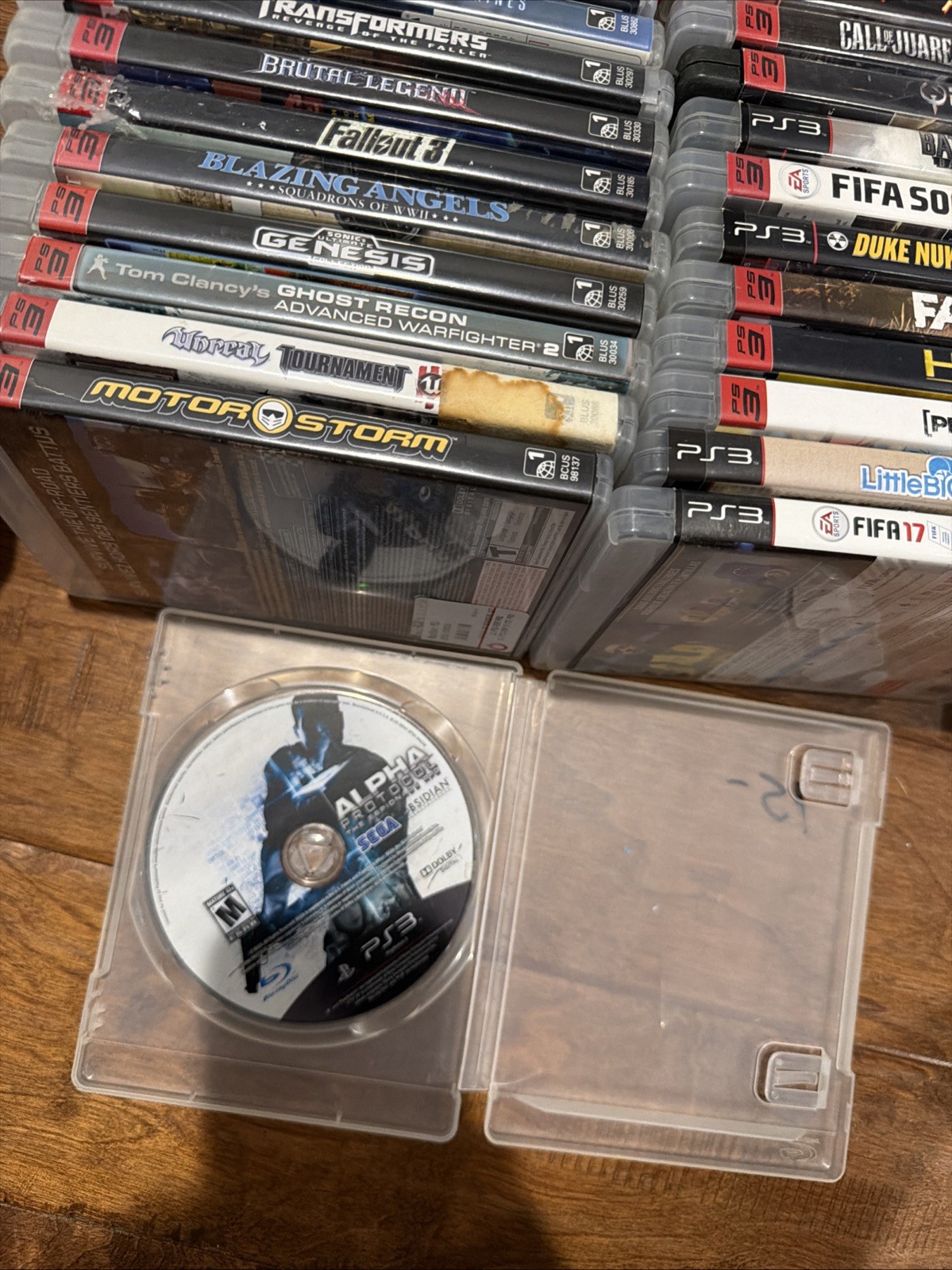 ✅ Sony PlayStation 3 12GB Super Slim 51 Games 2 Controls