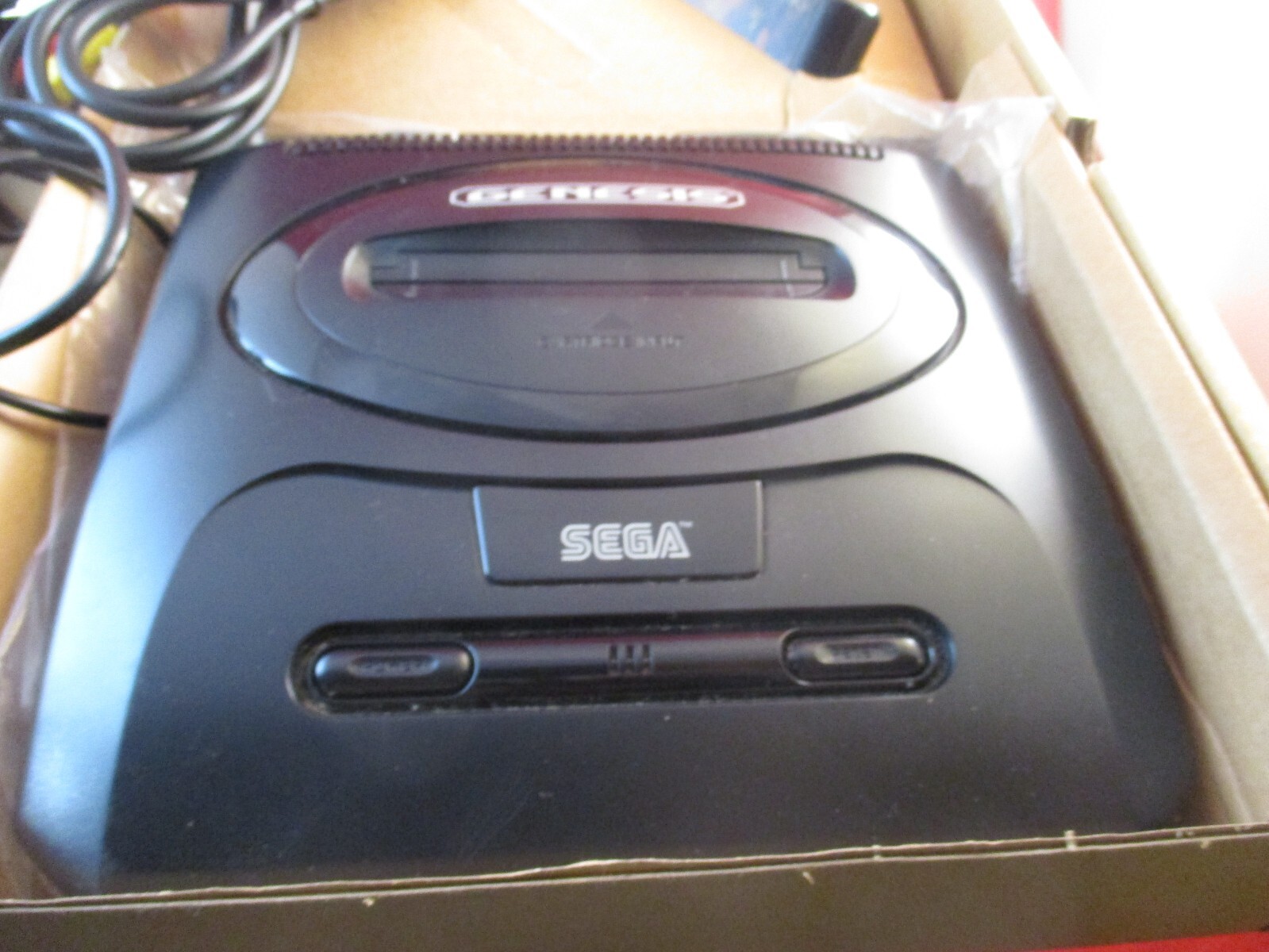 Sega Genesis Model 2 Console w/ Lion King Box, Controller, Cords, System Manual