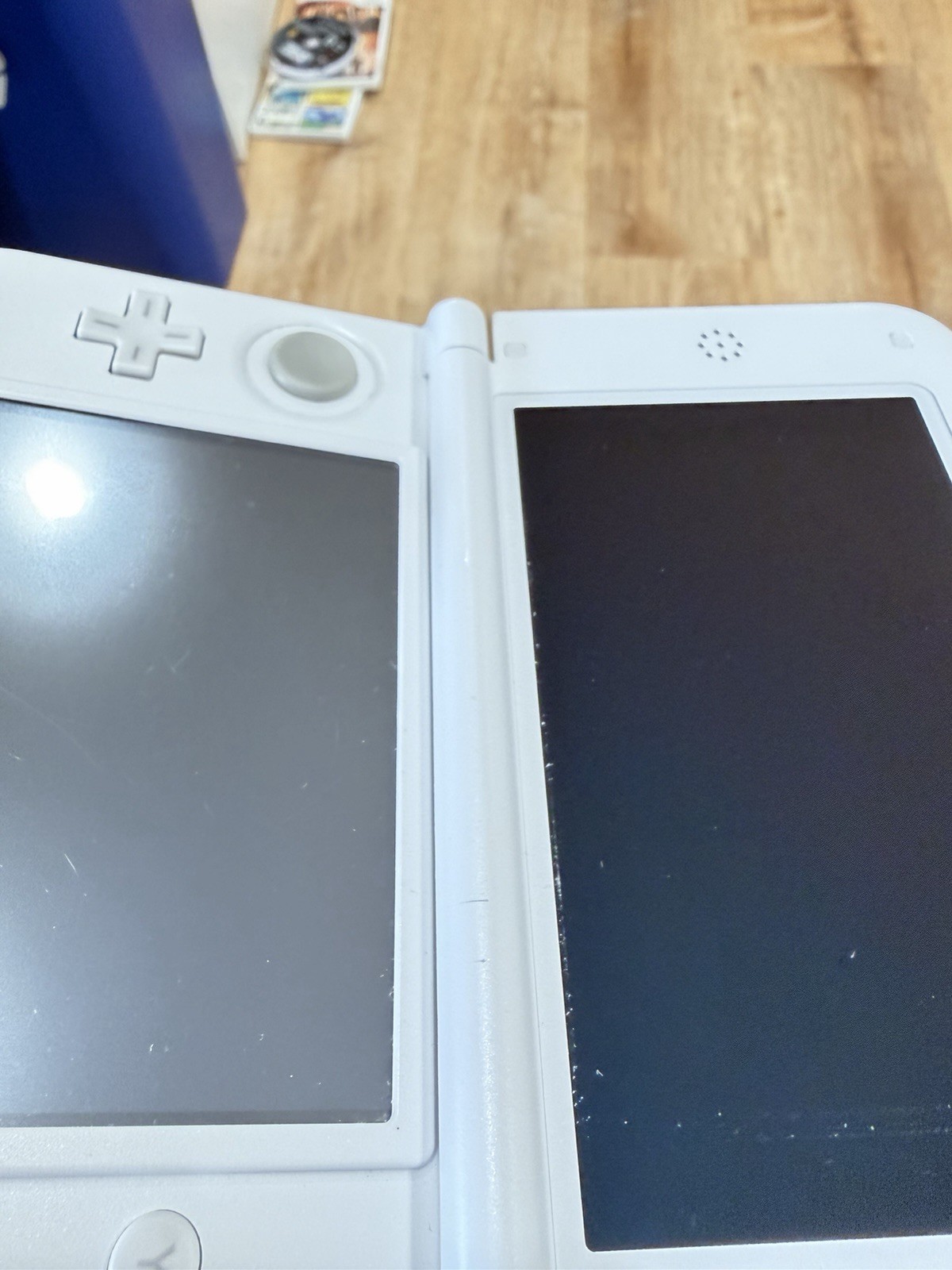 Nintendo 3DS XL Pokemon Pikachu Edition Yellow Handheld System Complete In Box