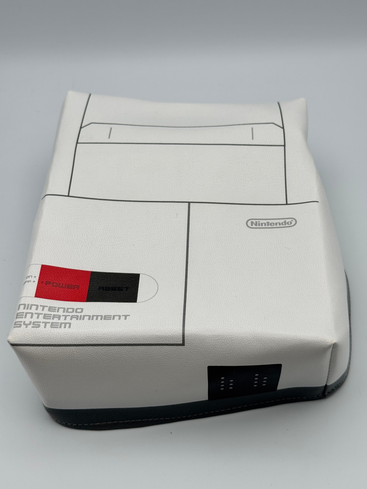 Nintendo NES Top Loader NES-101 – composite AV mod – dog bone controller extras