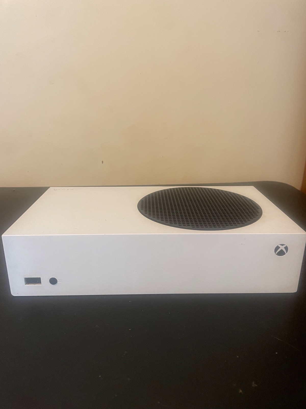 Microsoft Xbox Series S 512GB White Console (RRS00095) [no controller]