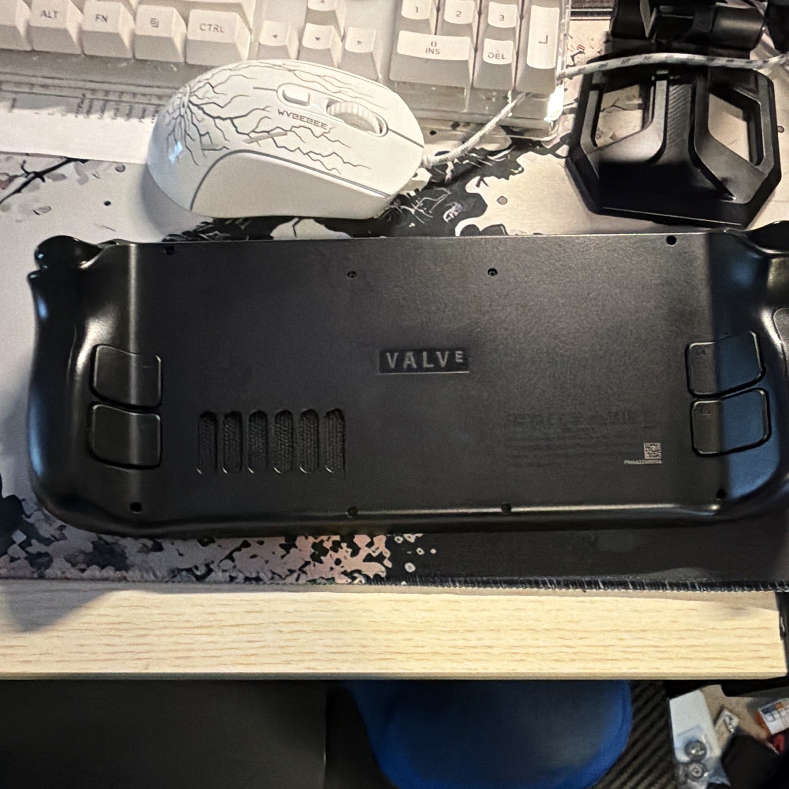 Valve Steam 256gb Deck LCD Handheld System Console Black USB-C Wi-Fi Region Free