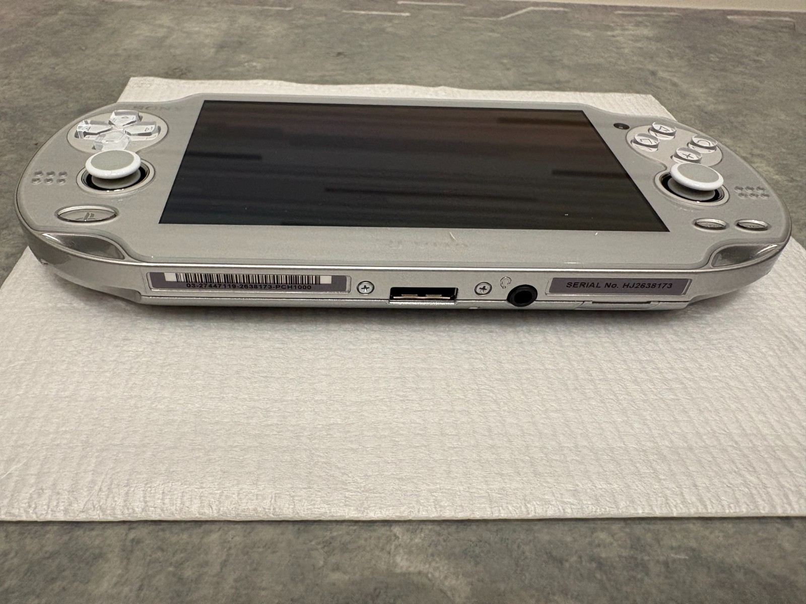 SONY PlayStation PS Vita Ice Silver Wi-Fi Type