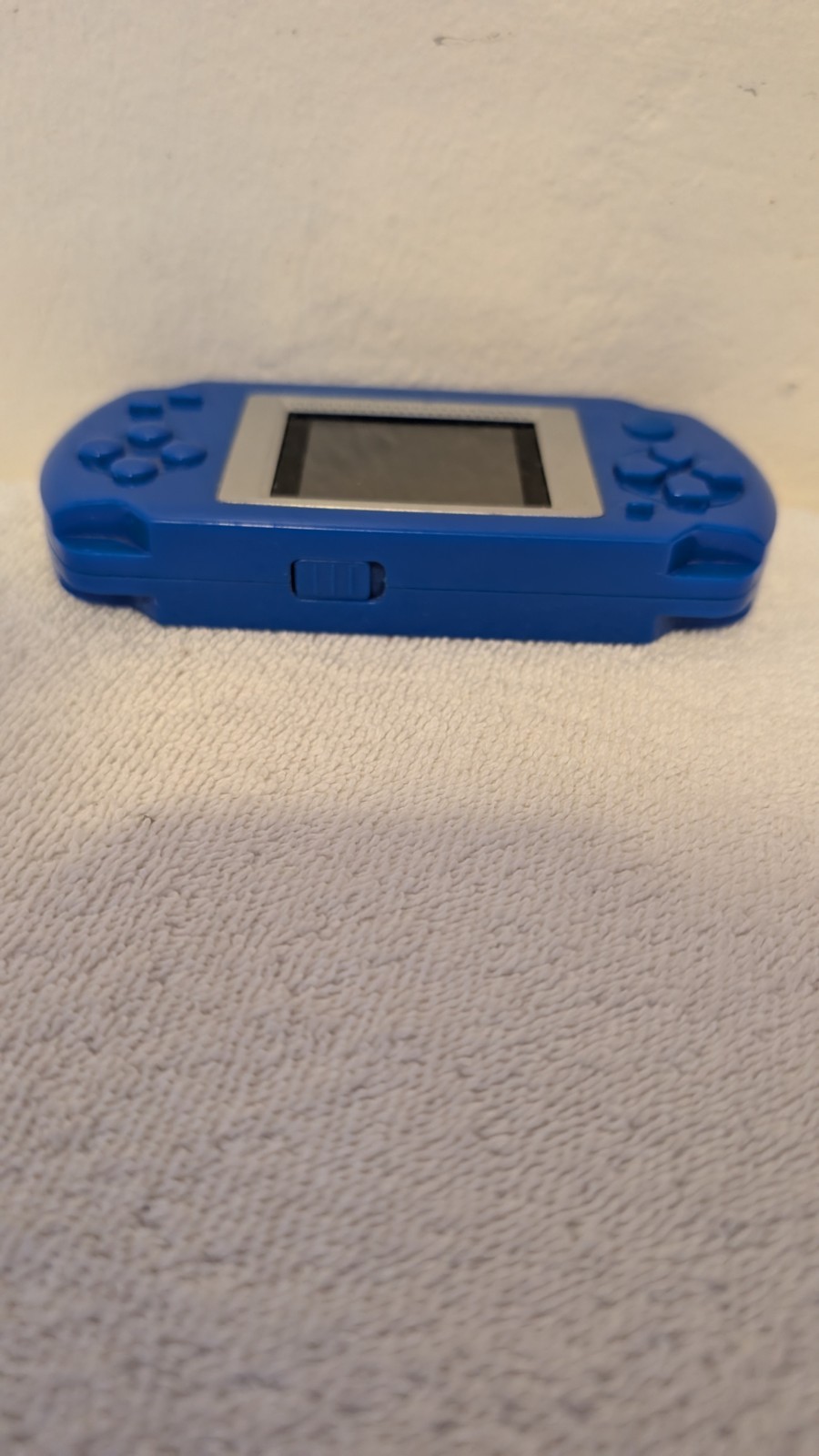 Thincol 268 in 1. 2.0″ Color Screen Portable Handheld Retro Games Console