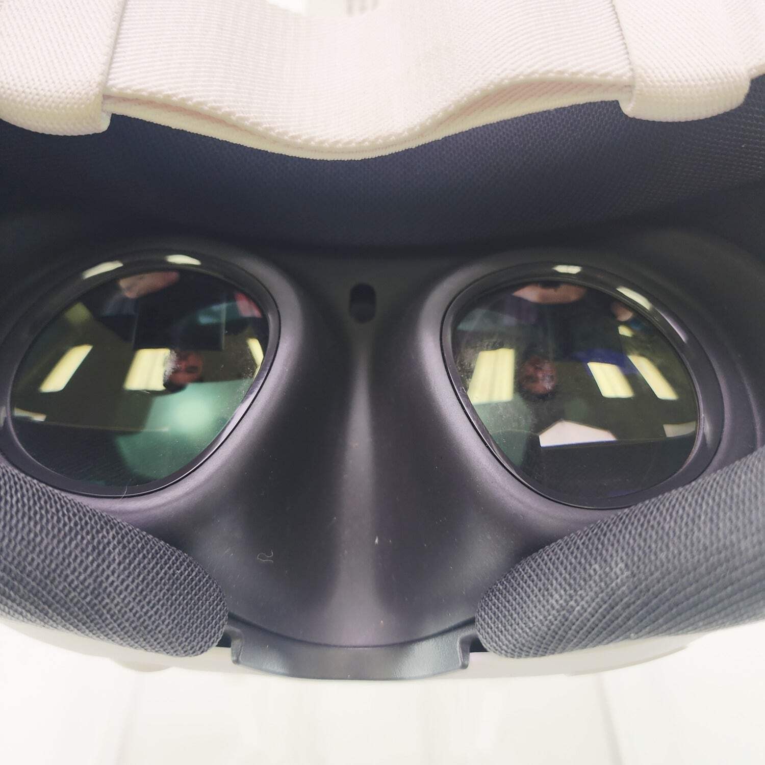 Meta Quest 3 512GB Standalone All-in-One VR Headset S3A