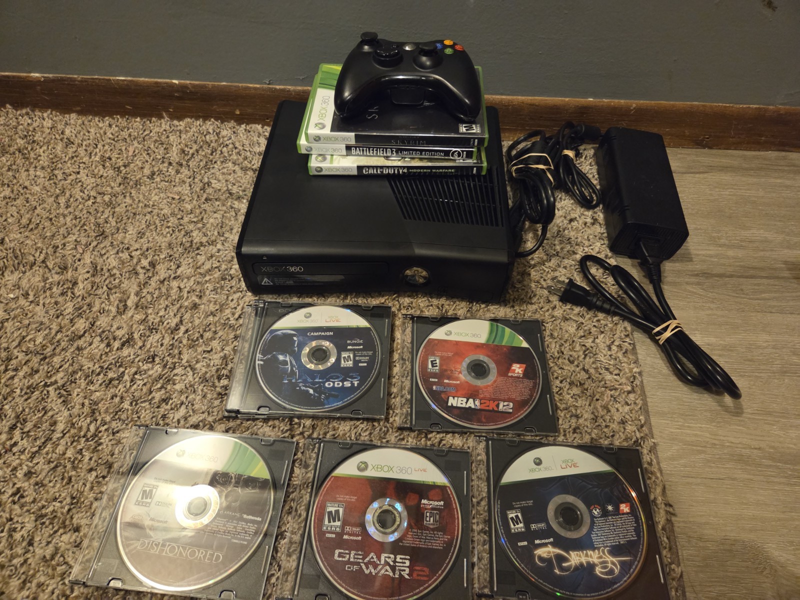 XBox 360 Slim Console 8 GAME MEGA BUNDLE!