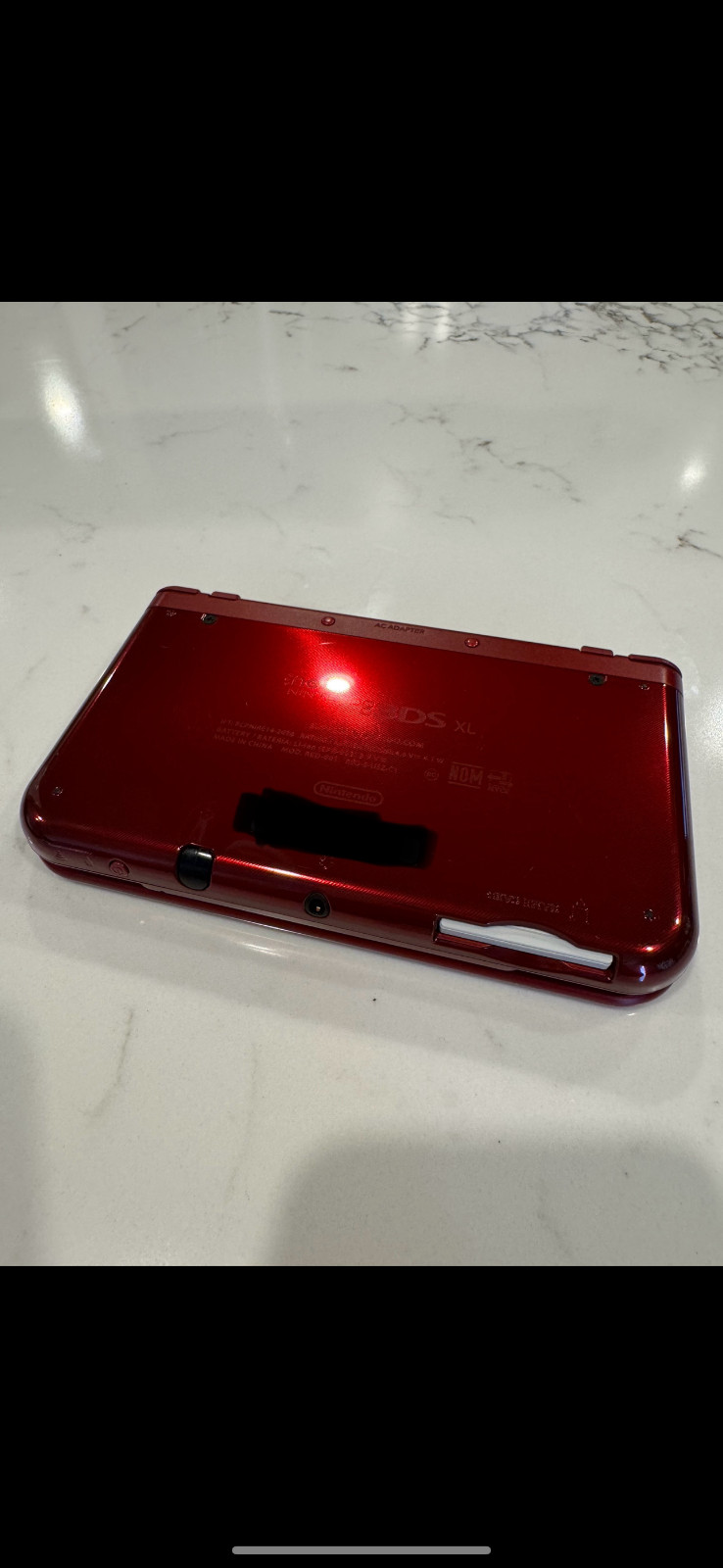 Nintendo 3DS XL Metallic Red Original Stylus & Charger Games included