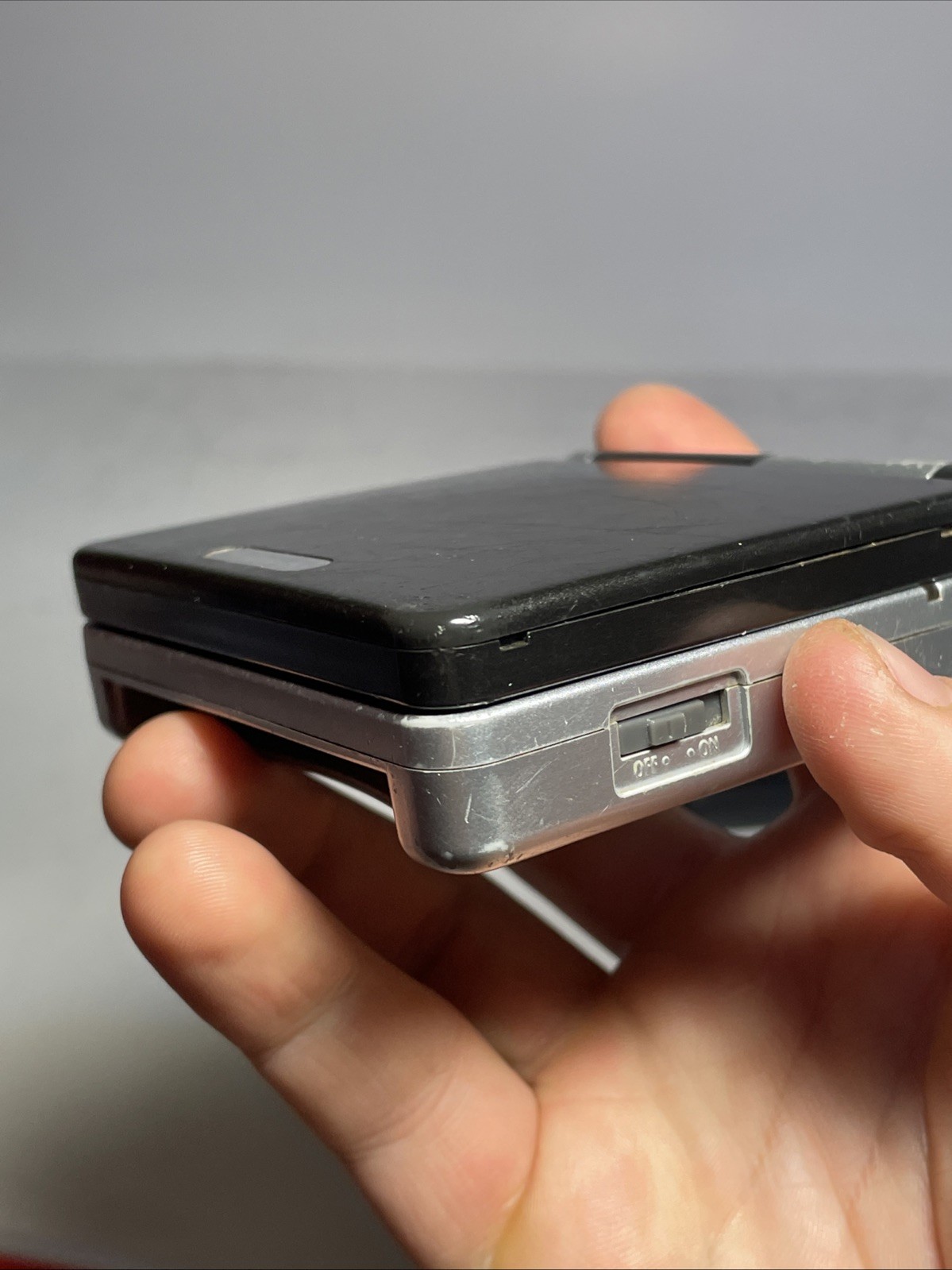 Nintendo Game Boy Advance SP Handheld System – Black and Silver TESTED Has Wear