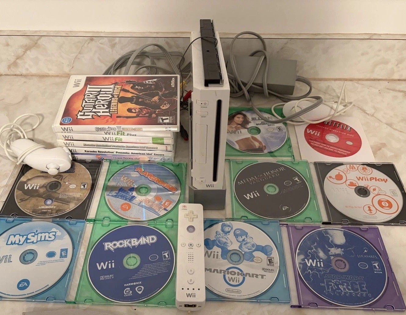 Nintendo Wii RCL-001 Console Bundle Lot w/ 15 Games (Mario Kart, Guitar Hero)