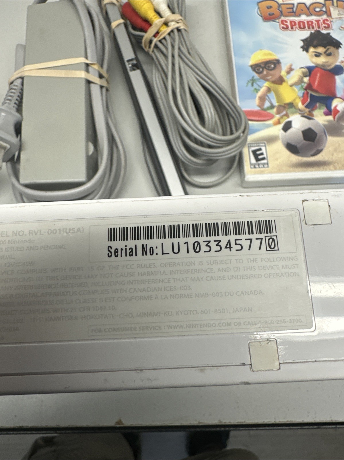 White Nintendo Wii Console System Bundle w/ Controller + 5 FREE GAMES Tested