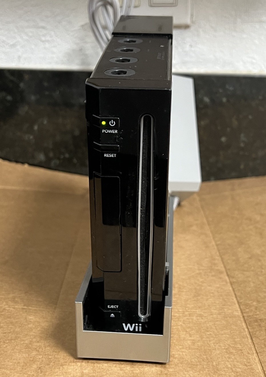 Nintendo Wii RVL-101 512MB Black W/OEM Wii Motion Plus Controller & Cords Tested