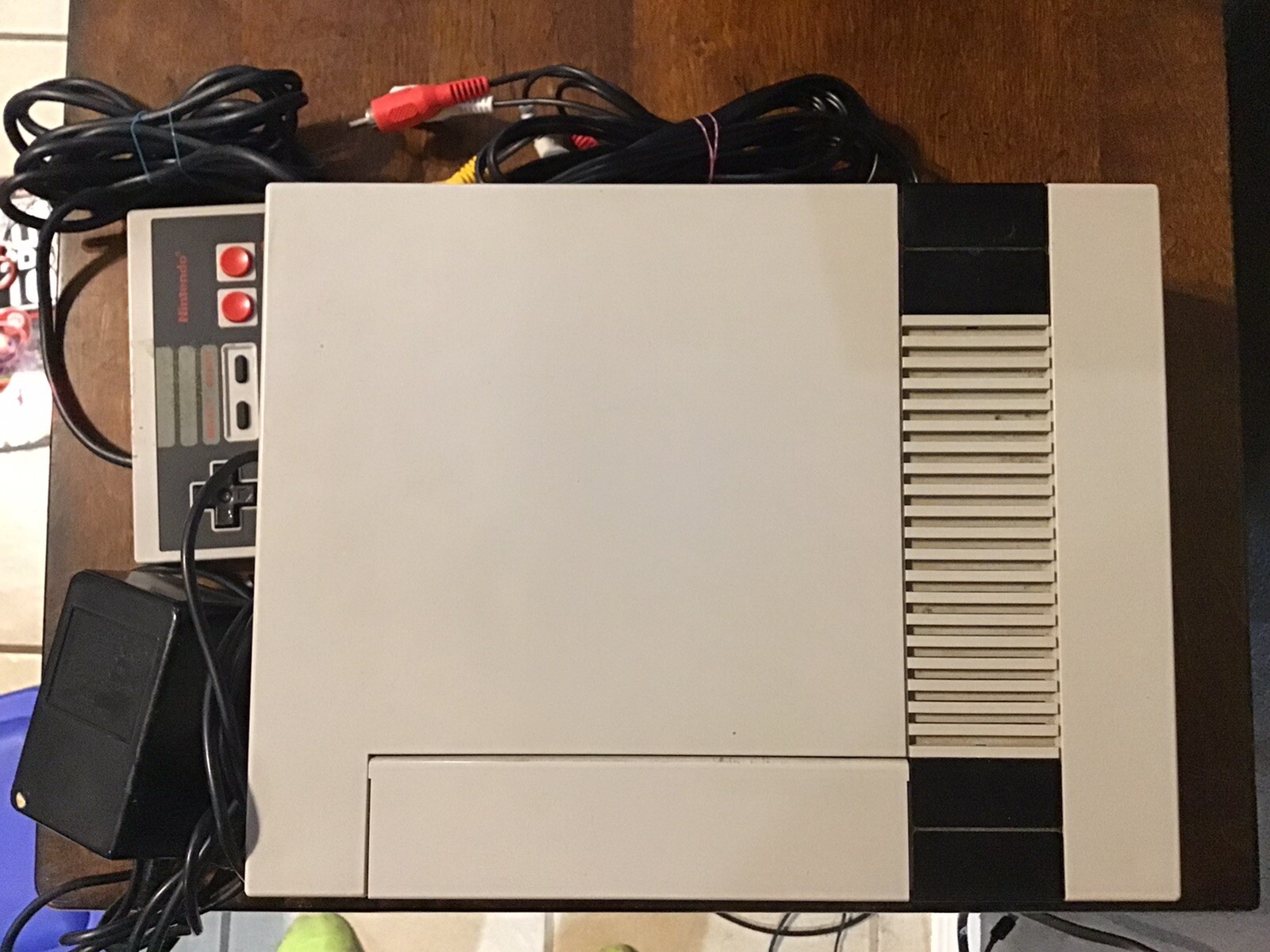 Nintendo CLVSNESA NES Classic Edition Home Console – White/Gray No Game Included