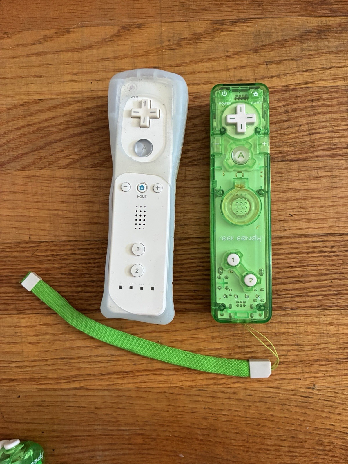Nintendo Wii RVL-001 512 MB Home Console – Complete Bundle