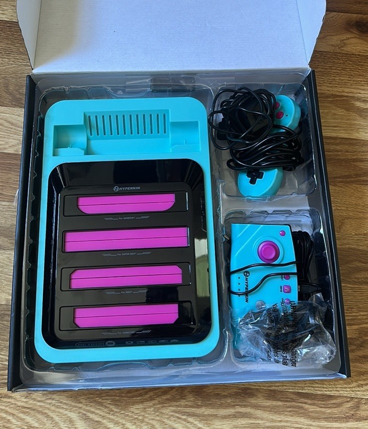 Hyperkin M01688-HB RetroN 5 HD Gaming Console Hyper Beach