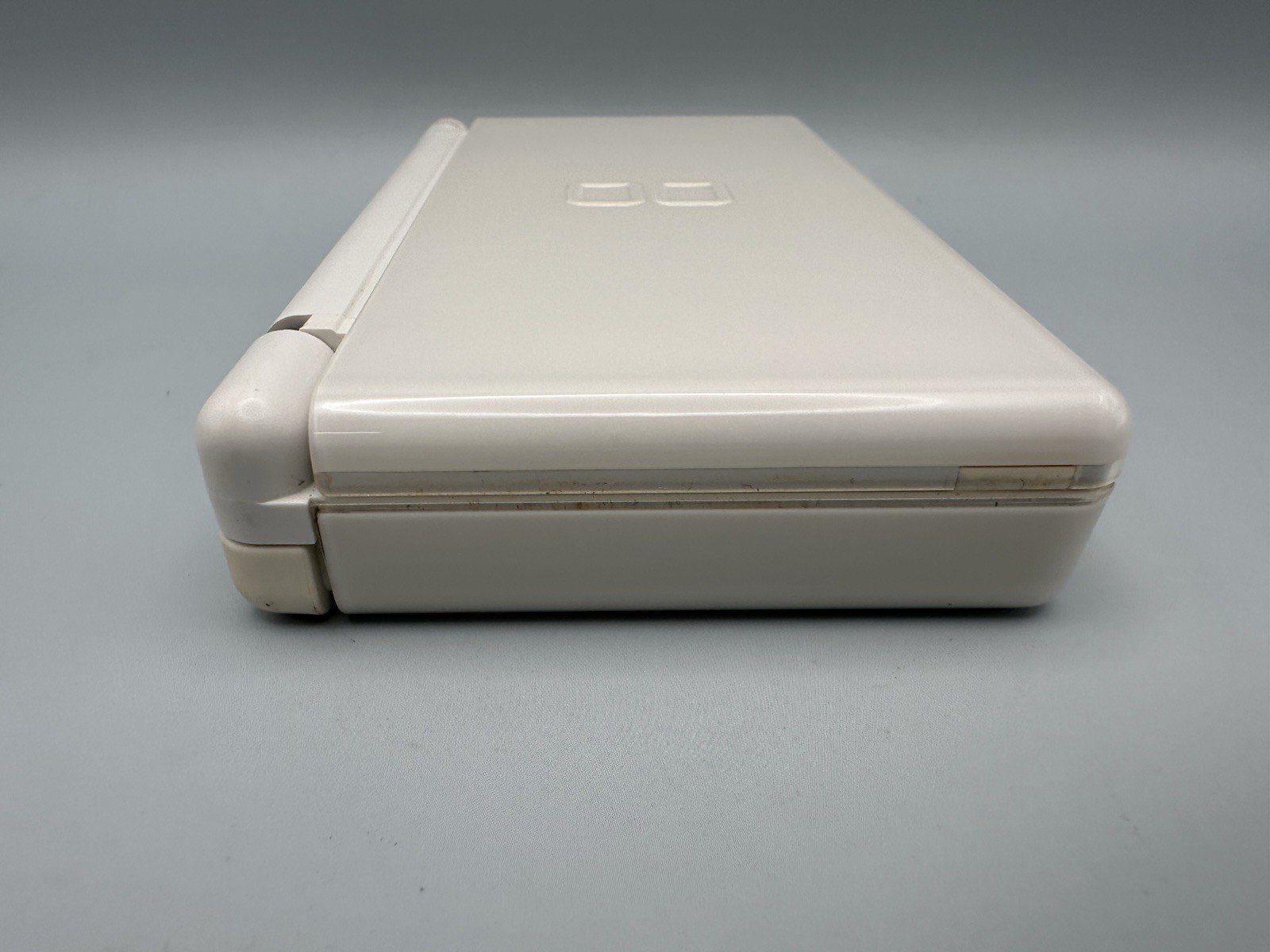 Nintendo DS Lite Crystal White / Polar White Console & Charger Region Free