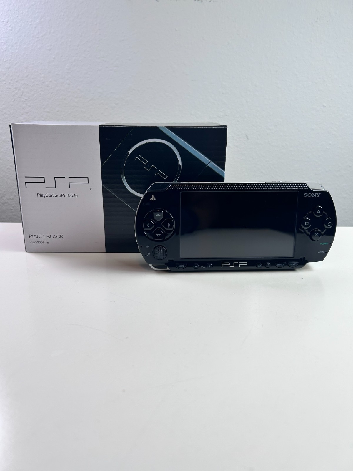 sony psp-1000 Piano black console