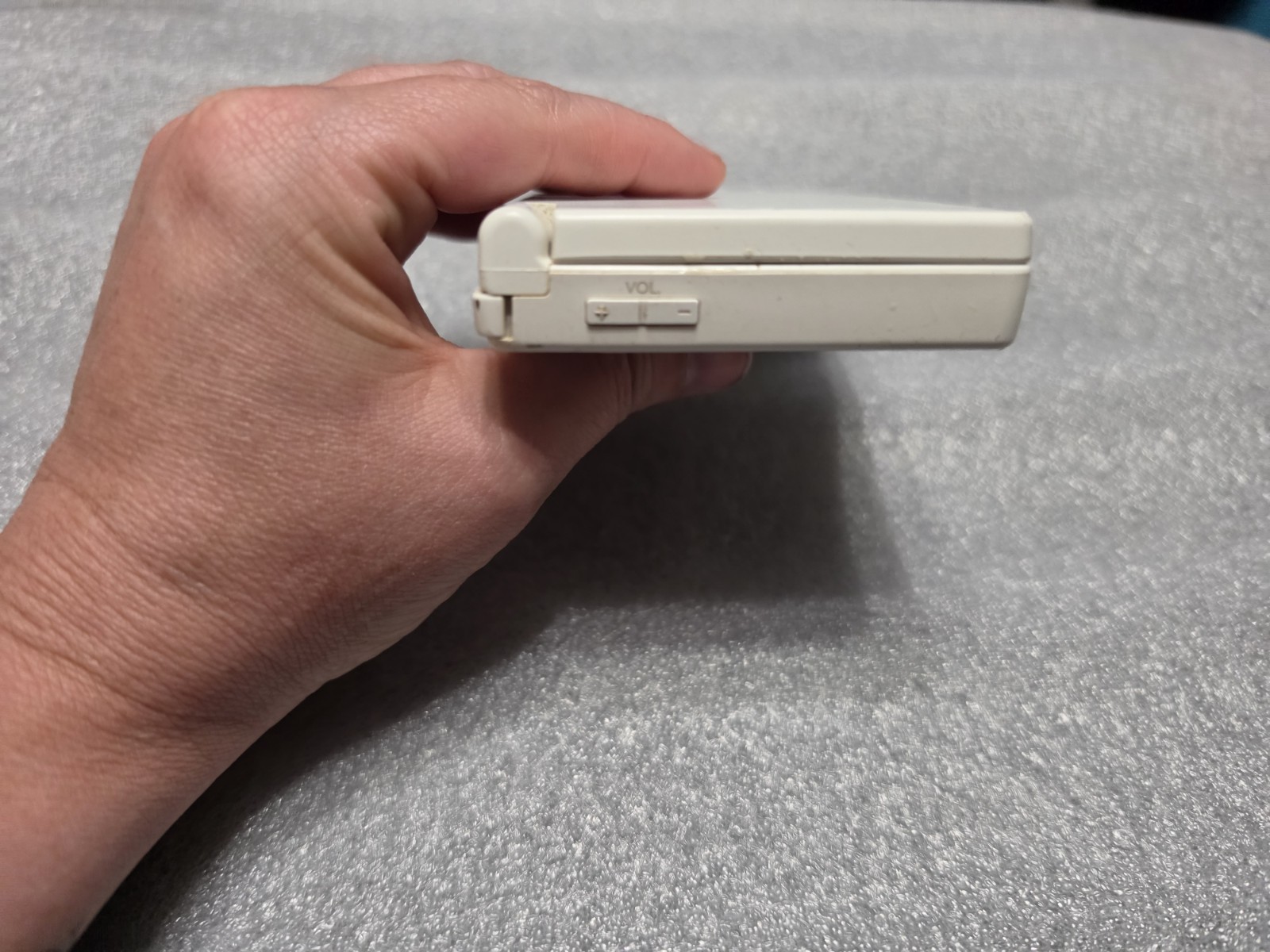 Nintendo DSi White Handheld TWL-001 (EUR) Tested Working Stylus No Charger
