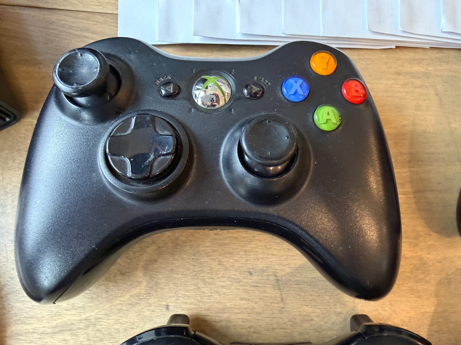 Xbox 360 E Console 250GB Bundle, Kinect, 5 Controllers, Power, 37 Games TESTED