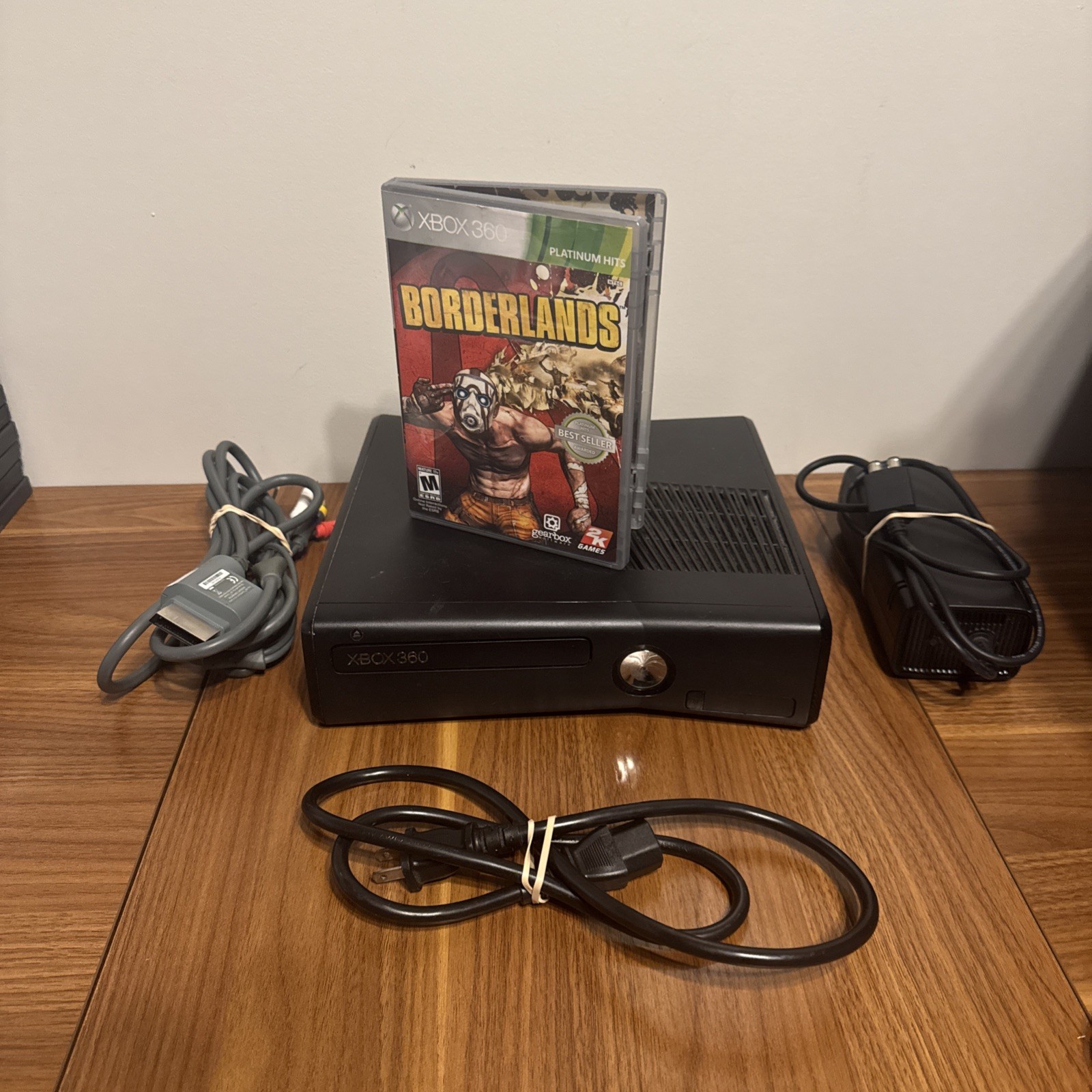 Xbox 360 Slim 4GB Black No Controller Tested and Working Come with Cords & Game