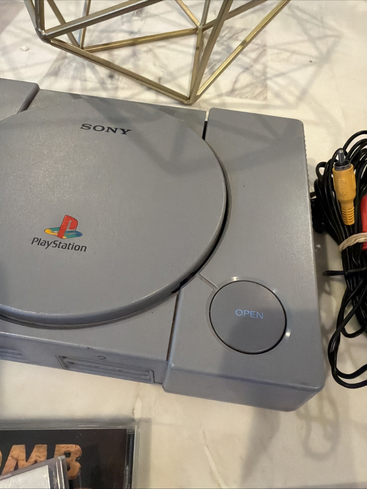 Sony PlayStation 1 PS1 SCPH-7001 Console OEM Controller Tomb Raider 2 + 2 Games