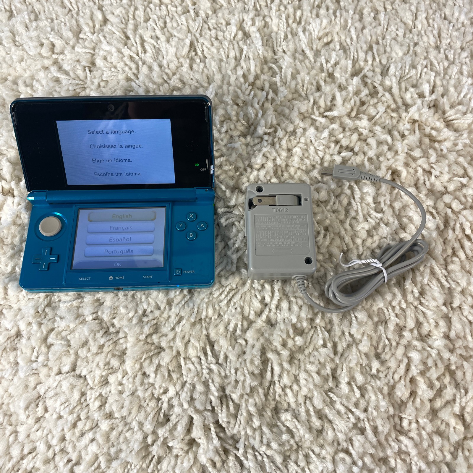 Nintendo 3DS Aqua Blue Handheld Handheld Console System CTR-001 Tested