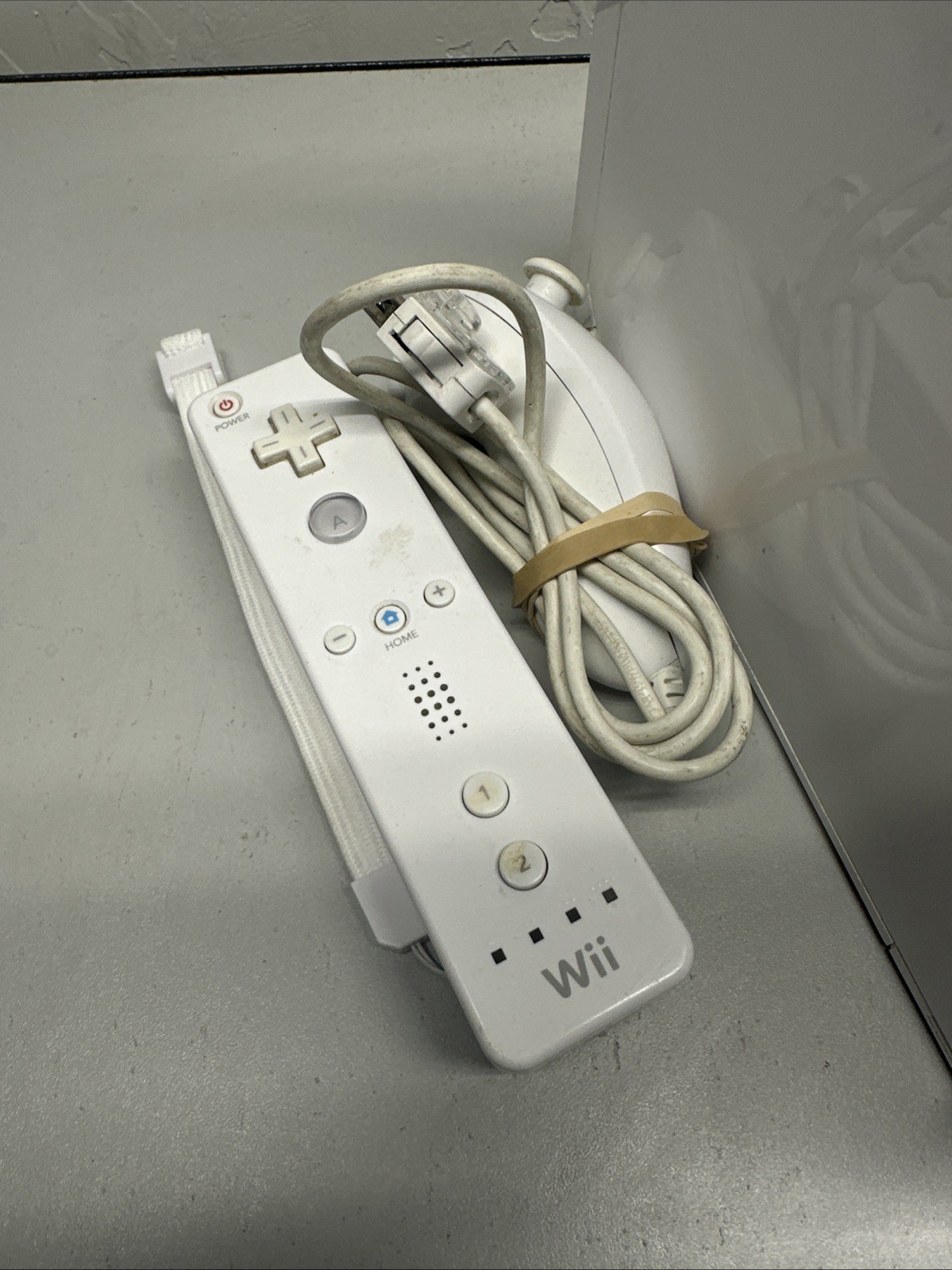 White Nintendo Wii Console System Bundle w/ Controller + 5 FREE GAMES Tested