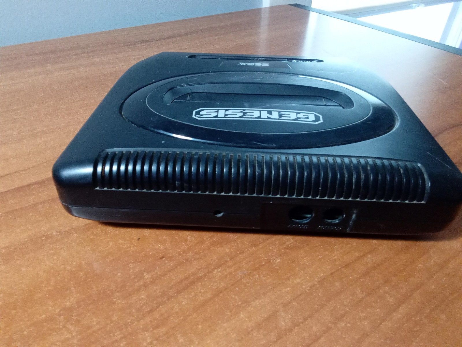 Sega Genesis 2 Console + Cables *TESTED*