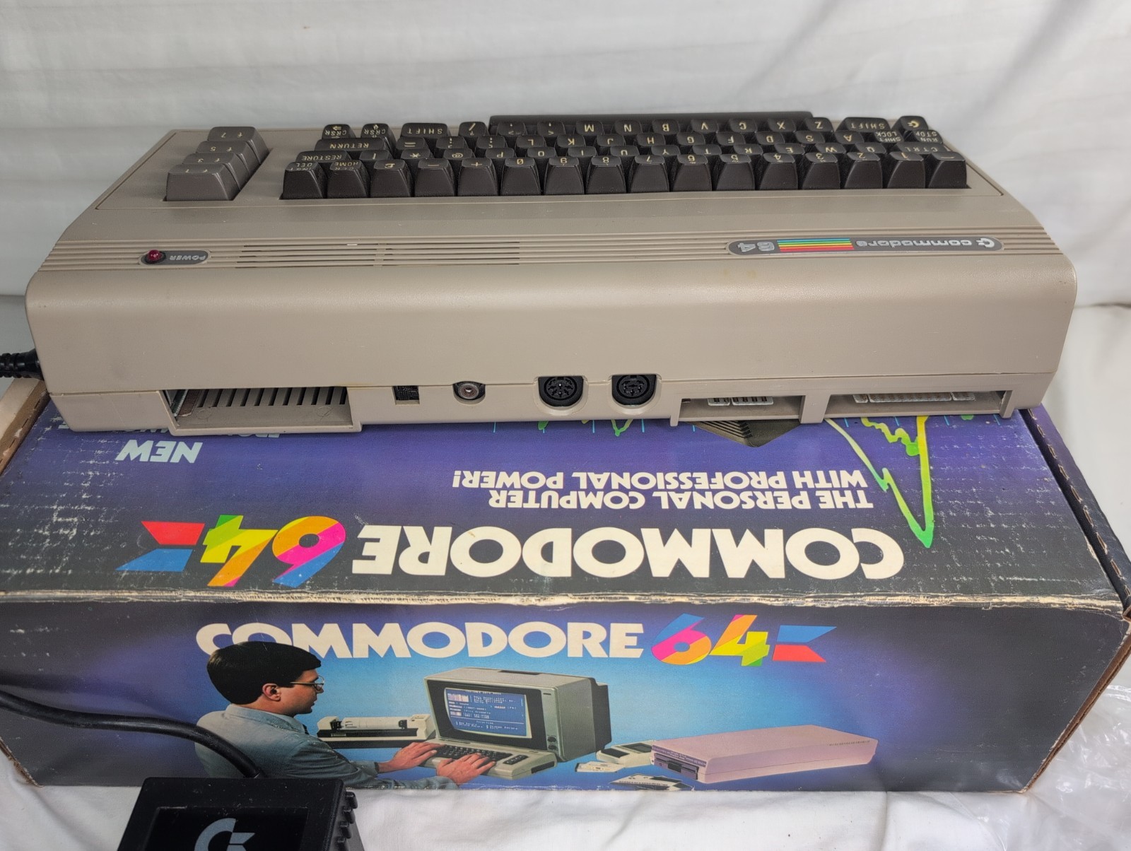 Commodore 64 Vintage Computer Untested With Box Matching Number Manual & Cords
