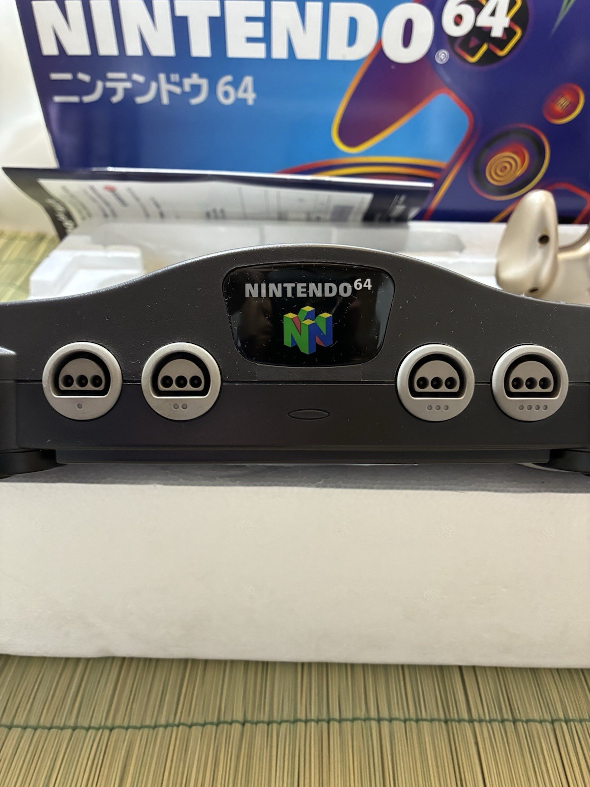 Nintendo 64 N64 Memory expansion slot Box set Gold Controller NUS-001 Japan Used