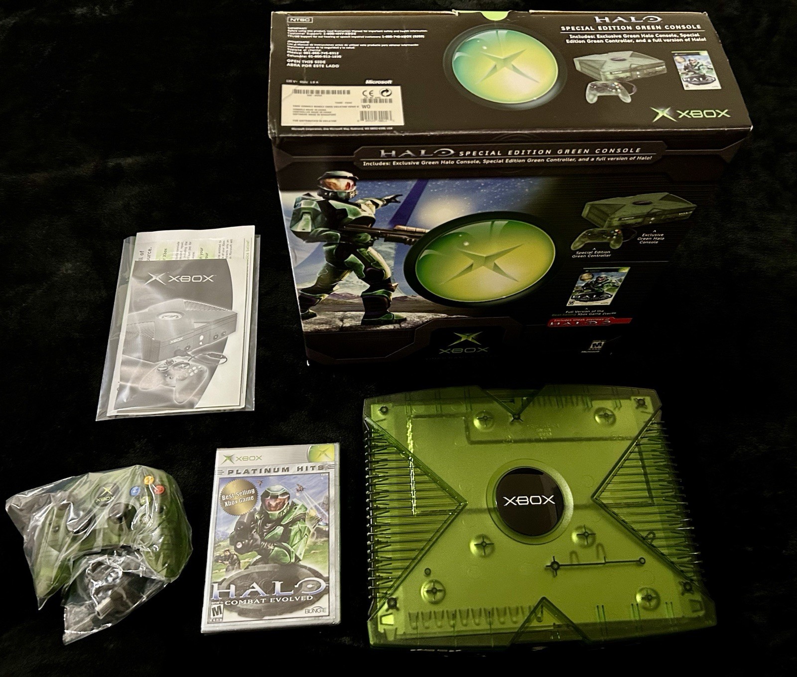 ORIGINAL XBOX HALO SPECIAL EDITION GREEN CONSOLE CIB IN SUPER MINTY CONDITION!!!
